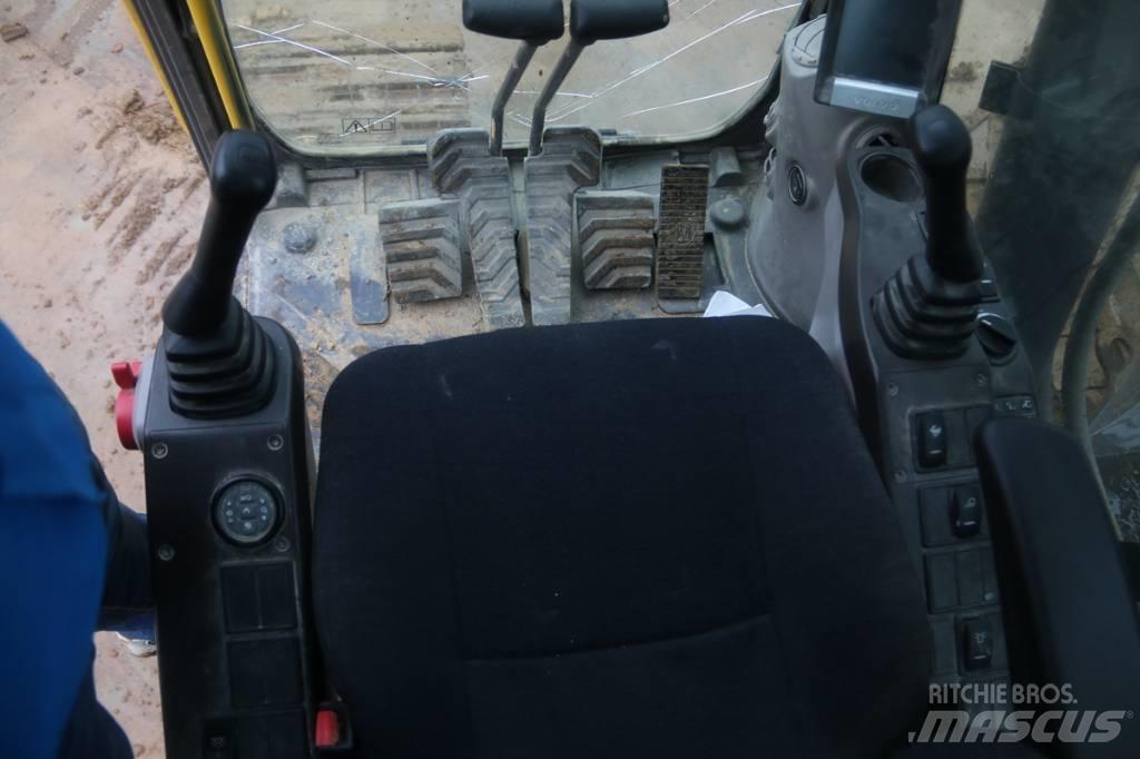 Volvo EC 300 Beltegraver