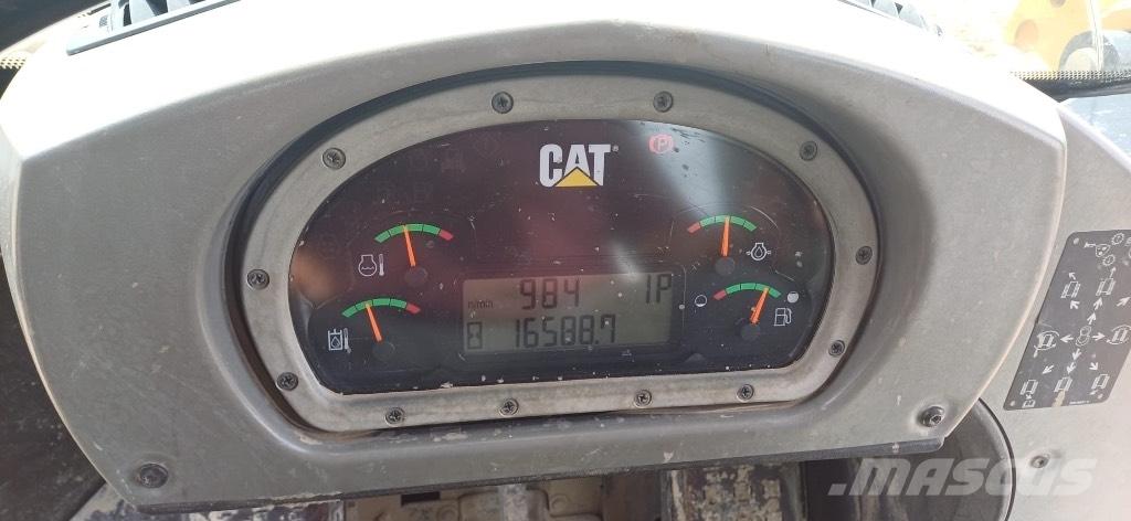 CAT 963 D Beltelastere