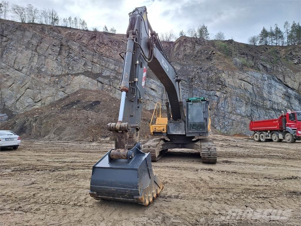Volvo EC 240 CL Anlegg - Annet