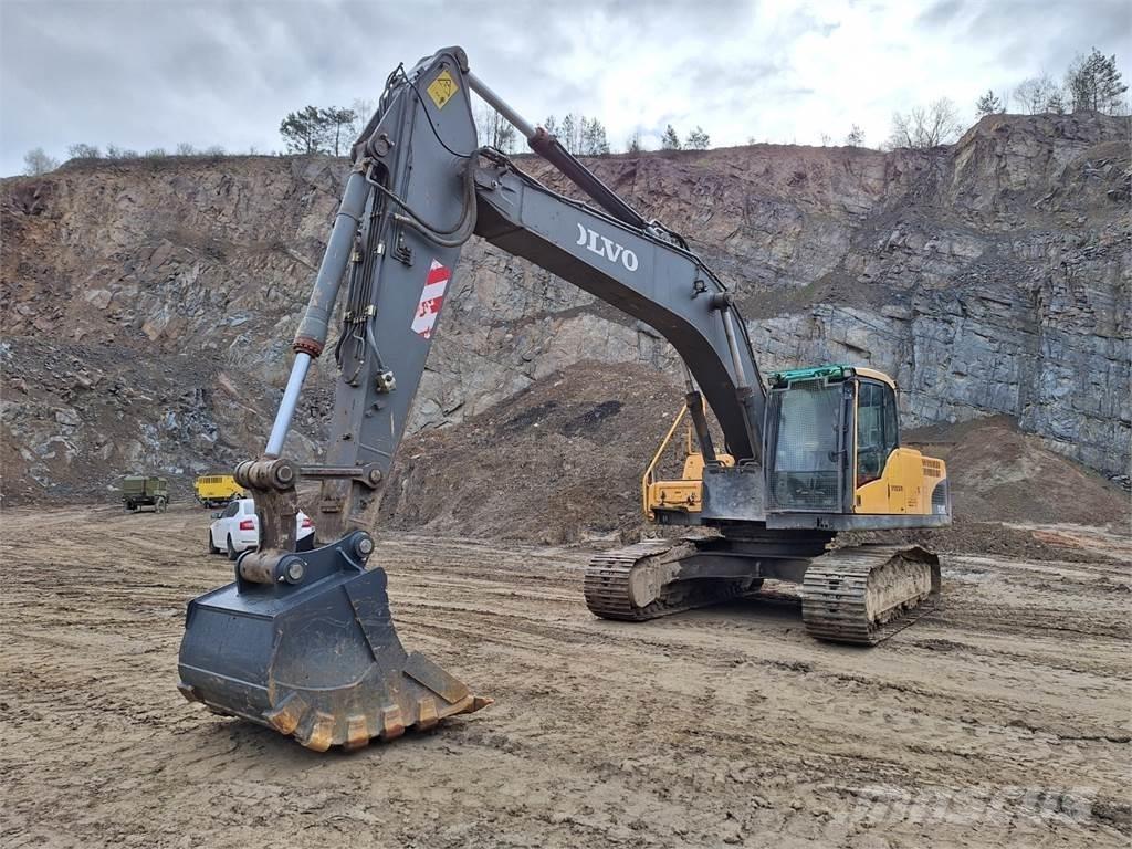 Volvo EC 240 CL Anlegg - Annet