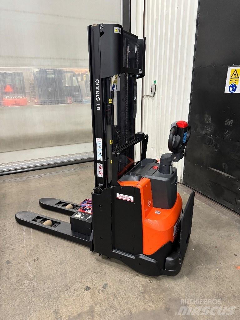 Toyota SWE140L Ledestablere