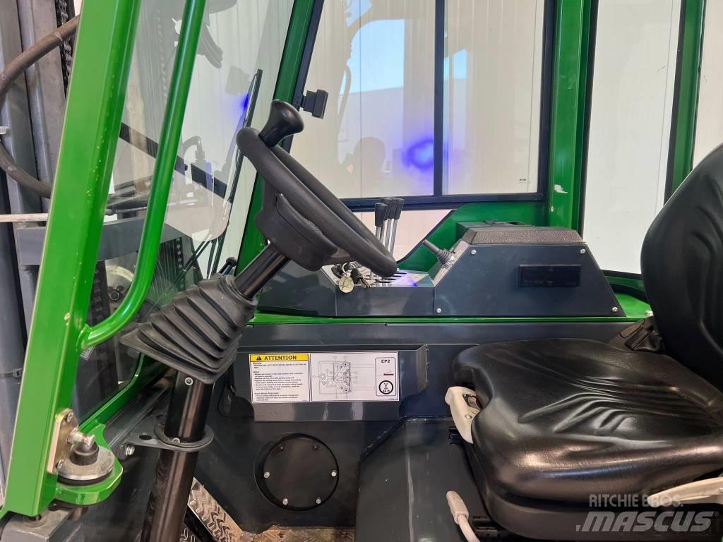 Combilift CBE2500 4-veis truck