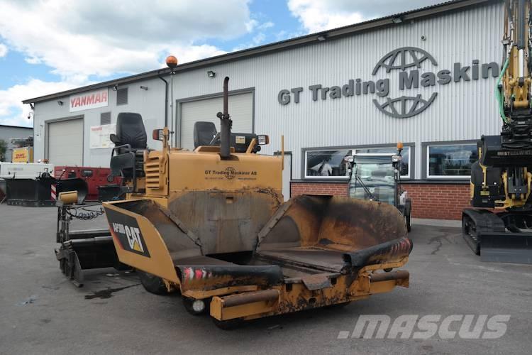 CAT AP 300 Asfaltutleggere