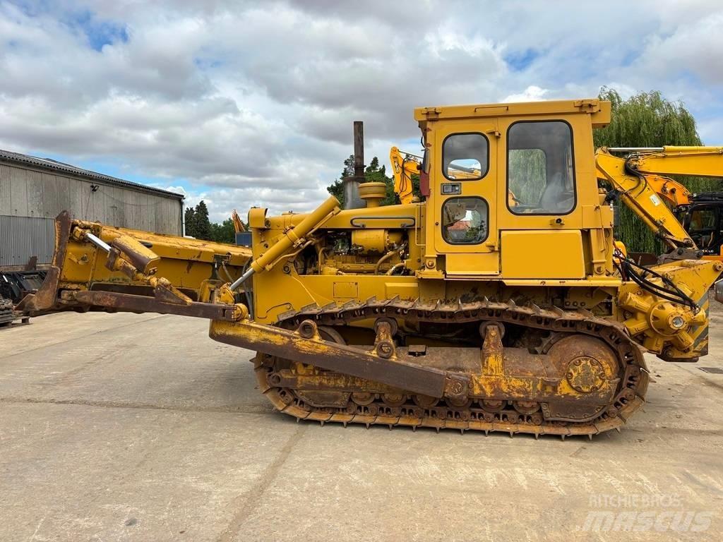 CAT D 6 D Dozere Beltegående