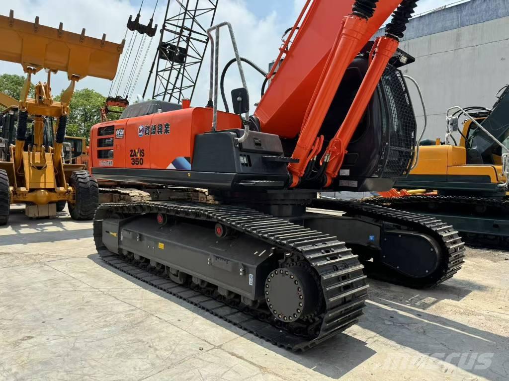 Hitachi ZX 350 H Beltegraver