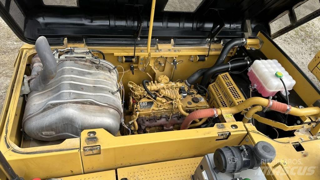 CAT 326F LN Beltegraver