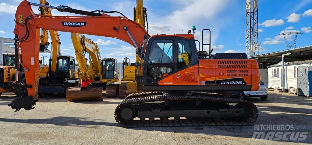 Doosan DX 225 Beltegraver