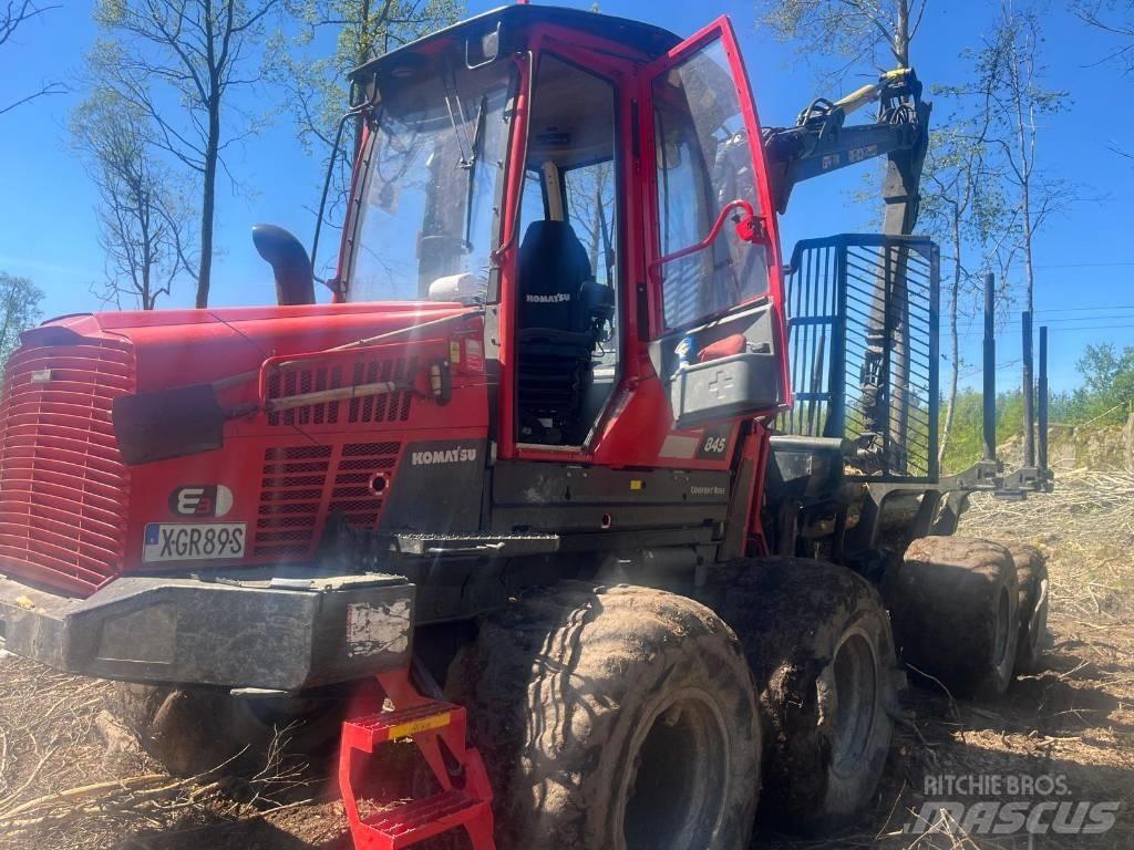 Komatsu 845 Lassbærere