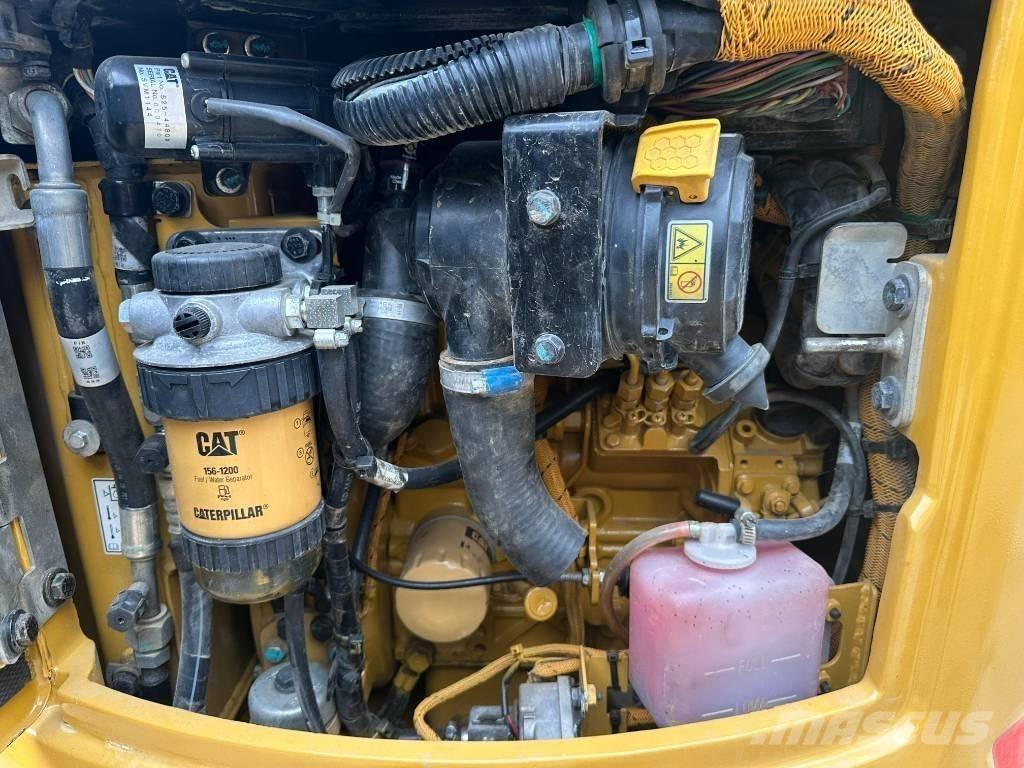 CAT 302 Minigravere <7t