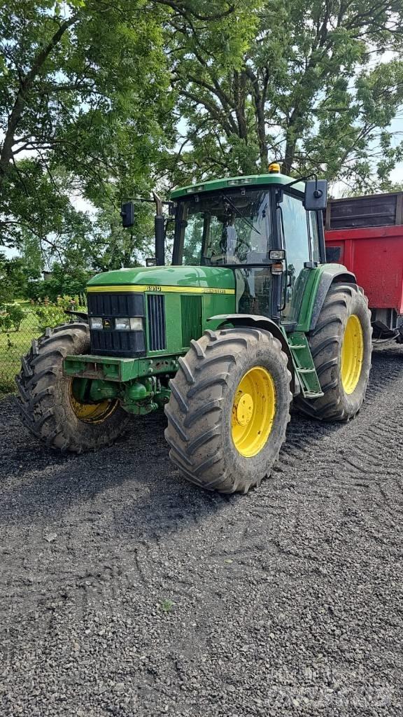 John Deere 6910 Traktorer