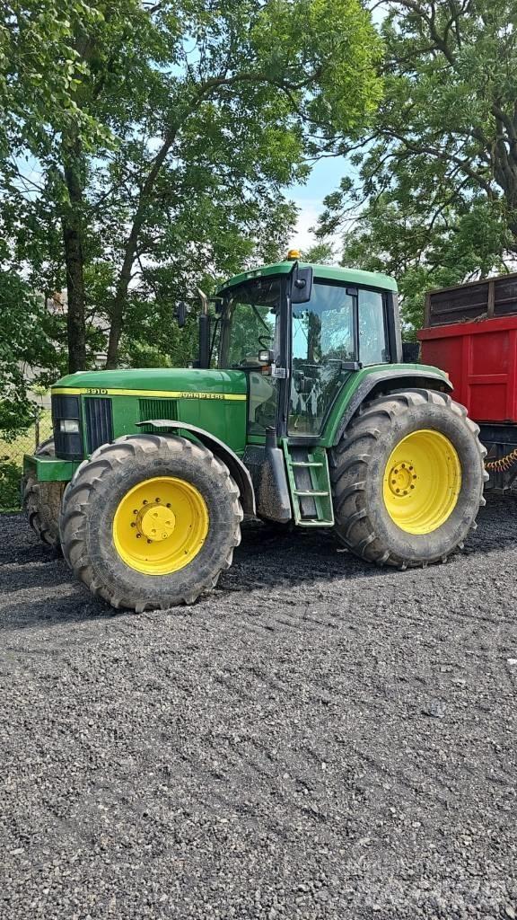John Deere 6910 Traktorer
