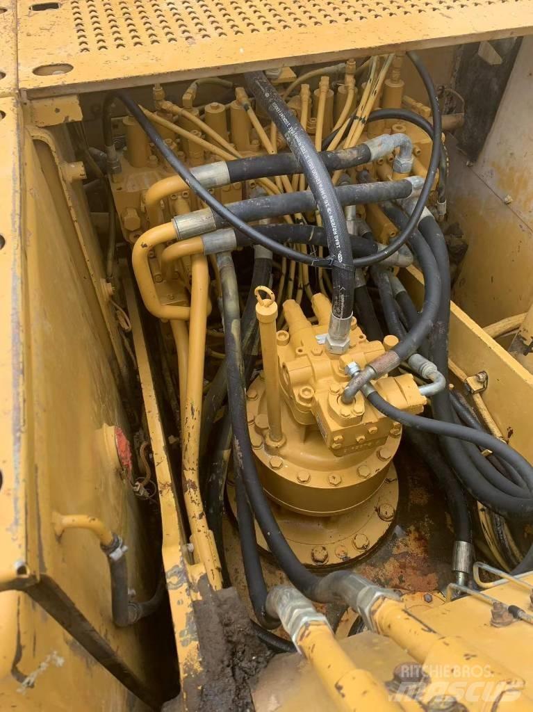 CAT 320 C Beltegraver