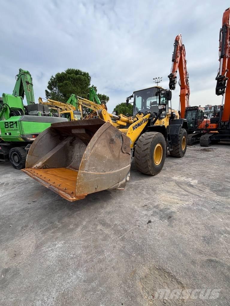 Komatsu WA 320-8 Truck - Annet