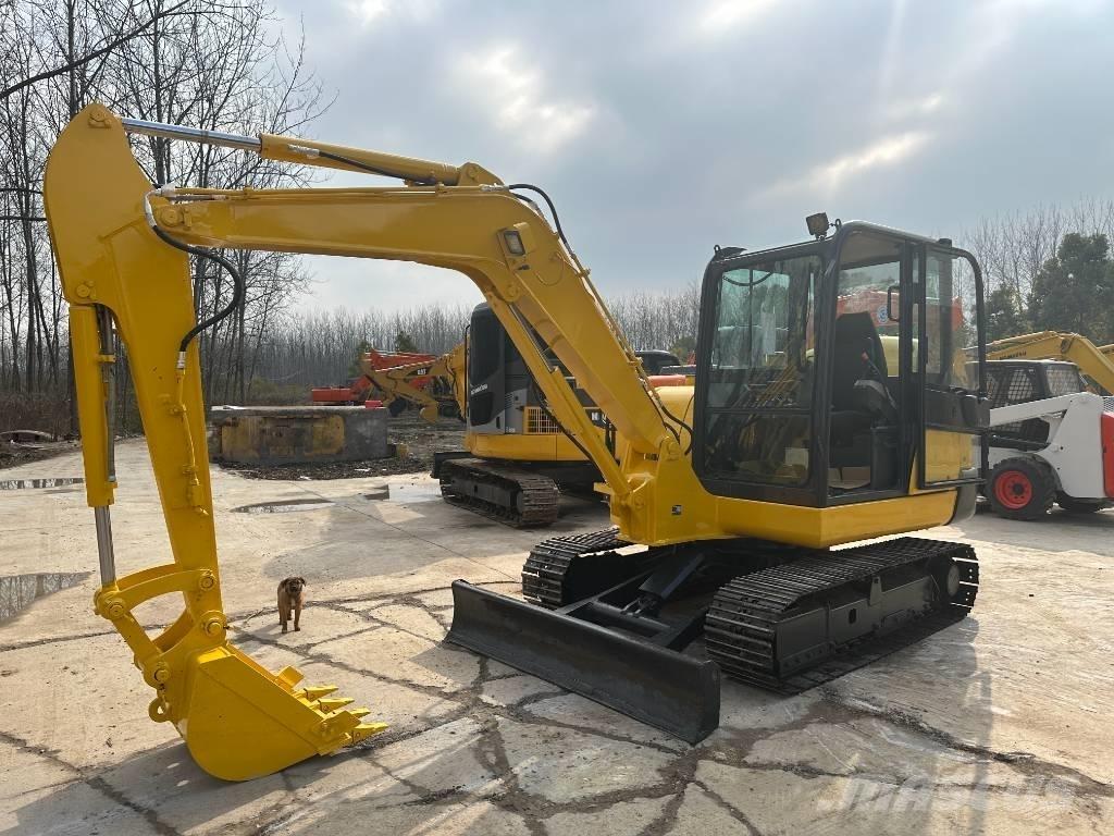Komatsu PC56-7 Beltegraver