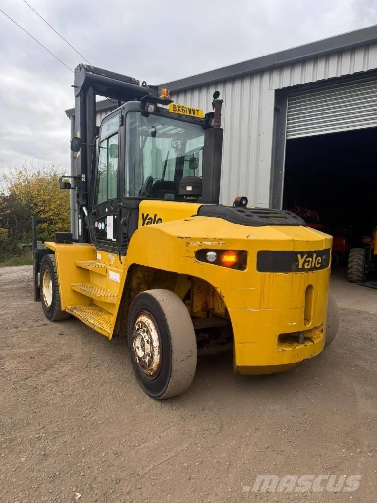 Yale GDP120 Diesel Trucker