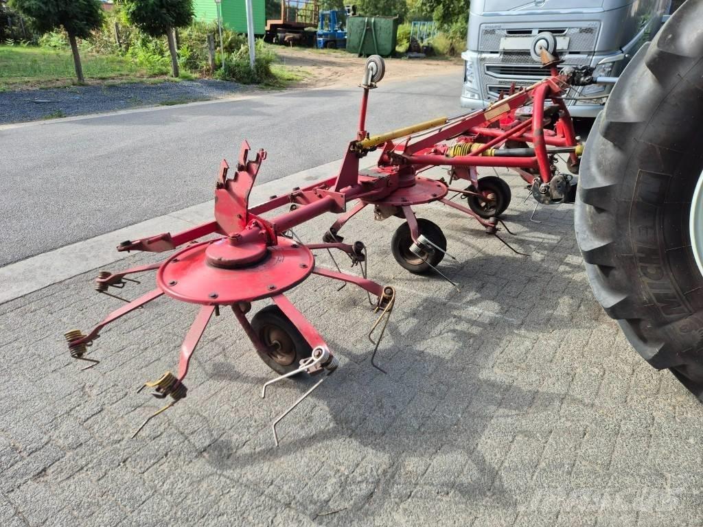 Lely Lotus 600 Raker og høyvendere