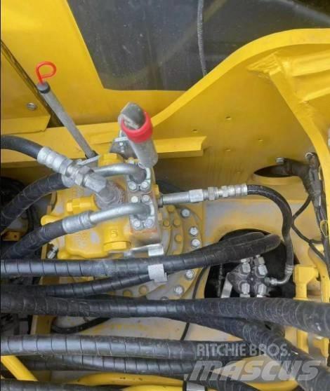 Komatsu 220-8K Beltegraver