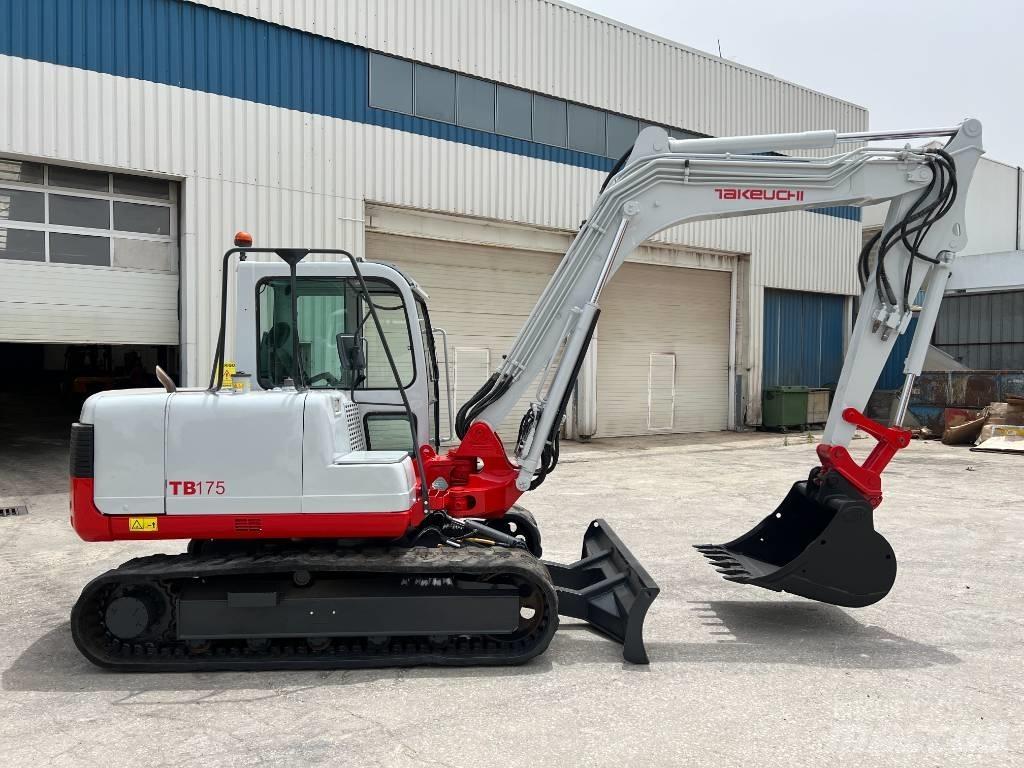 Takeuchi TB175 Midigravere 7 - 12t