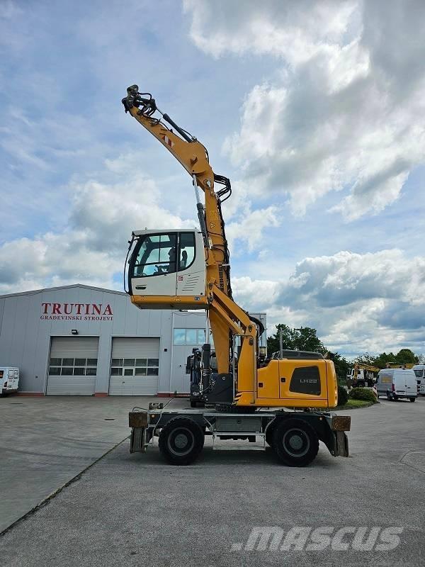 Liebherr LH 22 M Gravemaskiner for avfallshåndtering