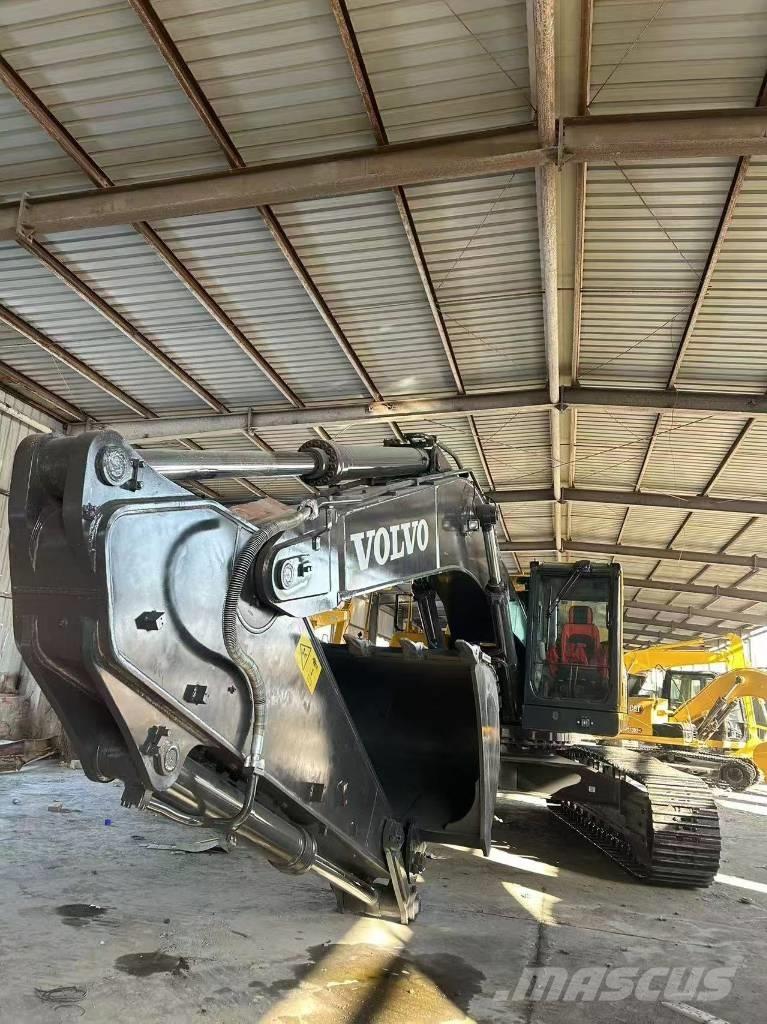 Volvo EC 480 D L Beltegraver