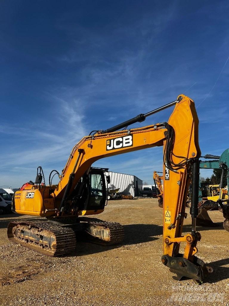 JCB JS 210 LCT4 Beltegraver