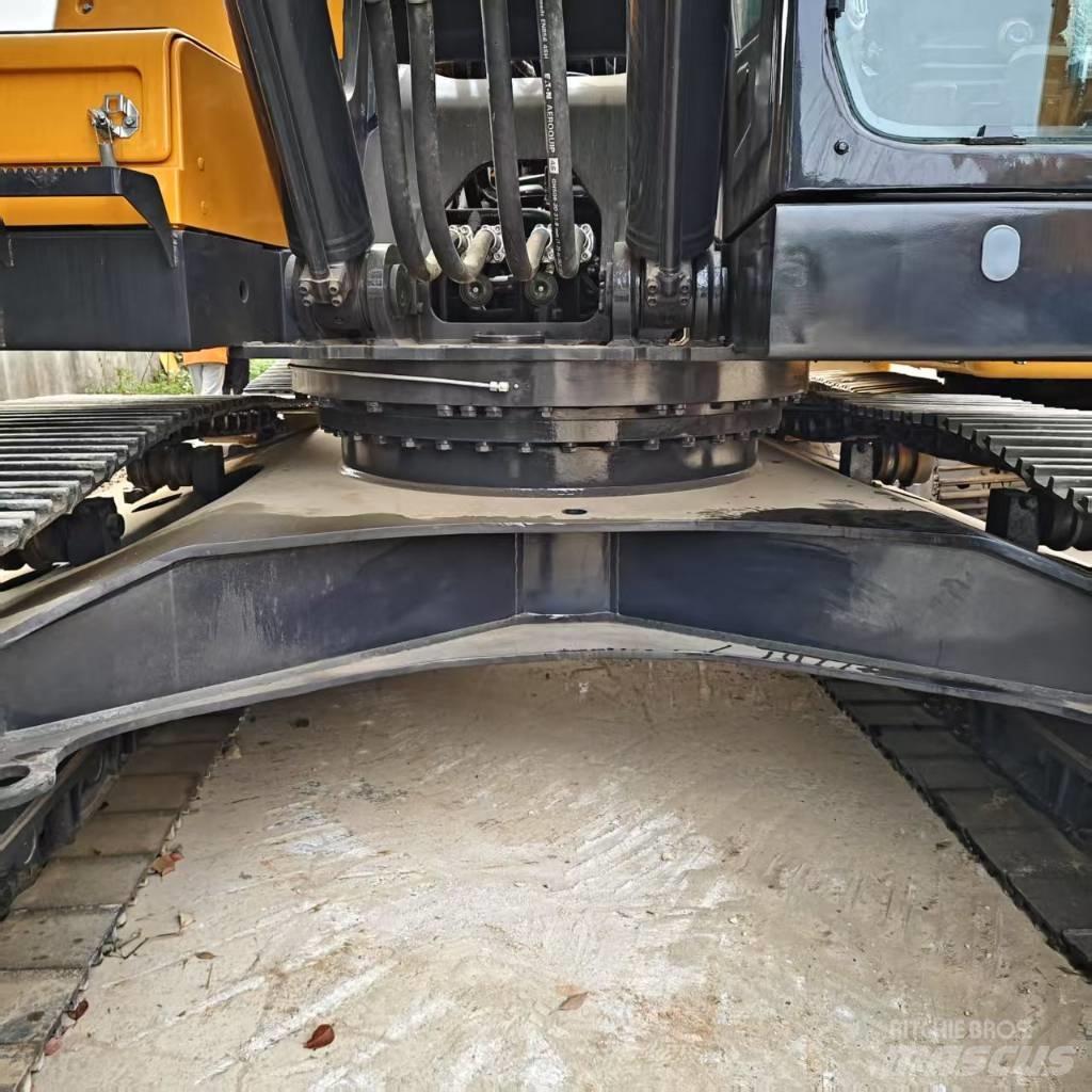 Volvo EC 380 D L Beltegraver
