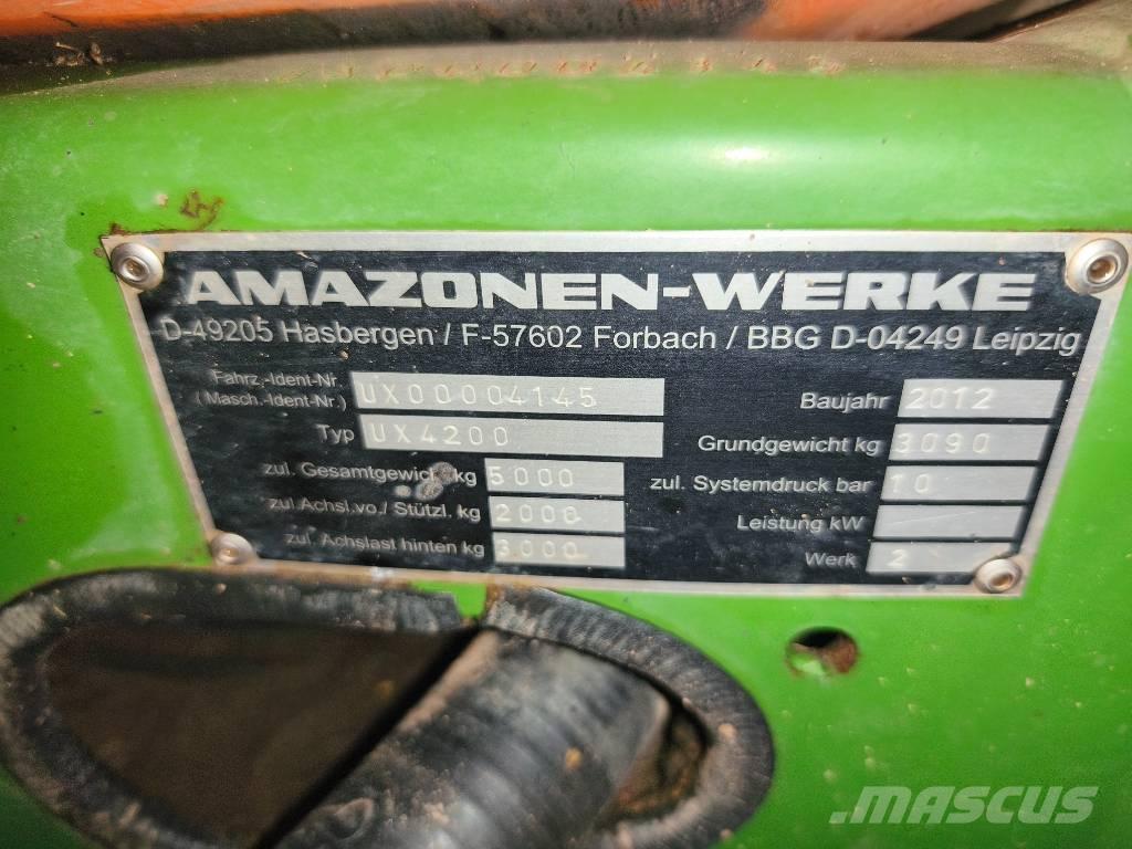 Amazone UX 4200 Slepesprøyter