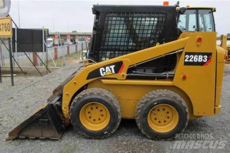 CAT 226B3 Andre lastebiler