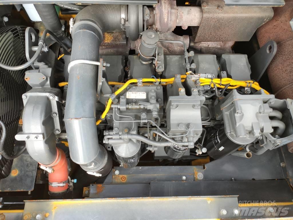 Komatsu PC450-8 Beltegraver