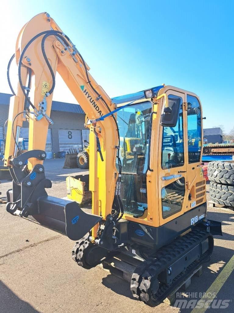 Hyundai R18-9AK Minigravere <7t