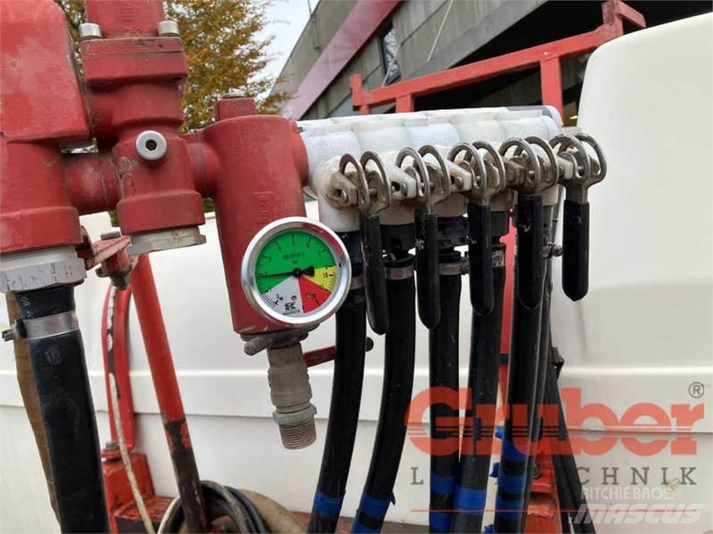 Holder 1.600 l Slepesprøyter