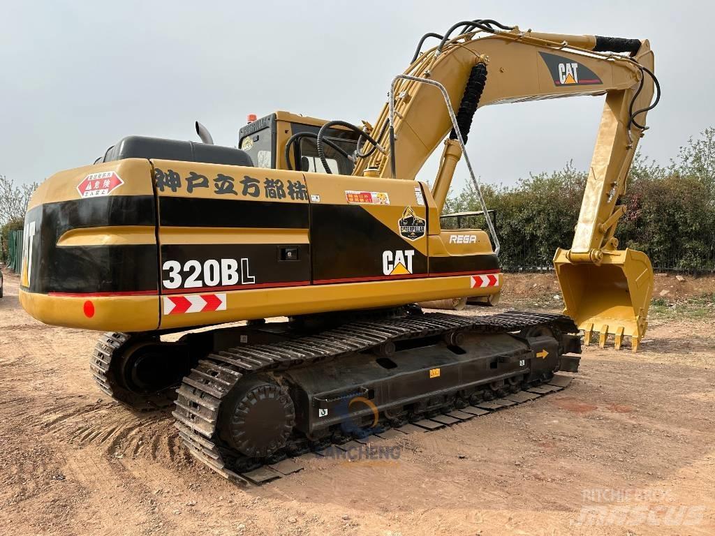 CAT 320 B L Beltegraver
