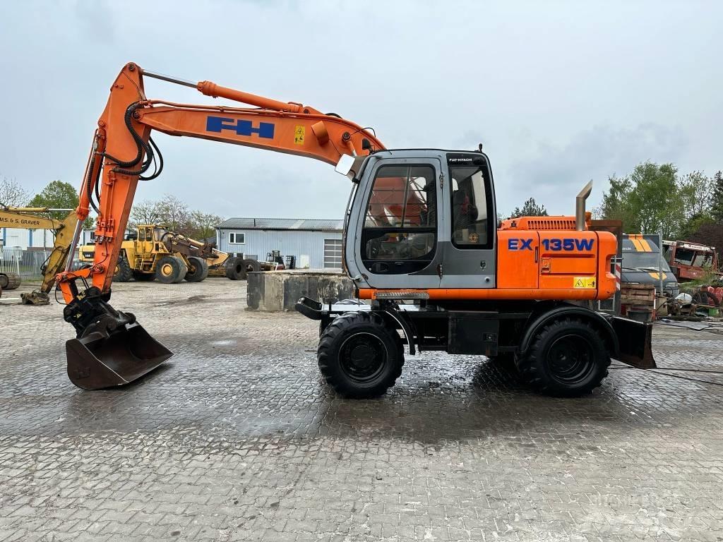 Fiat-Hitachi EX135W Hjulgravere