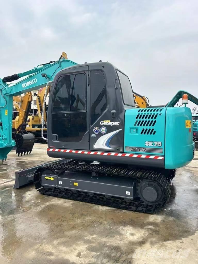 Kobelco SK 75 Beltegraver