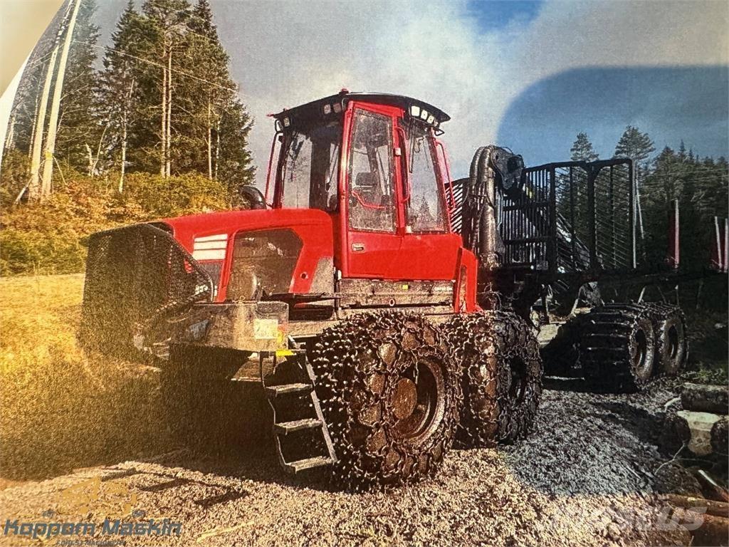 Komatsu 895 Lassbærere