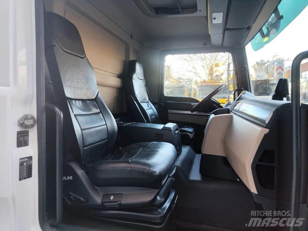 MAN TGL 8.220 4x2 Chassis