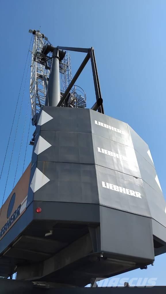 Liebherr LHM 280 Havnekraner
