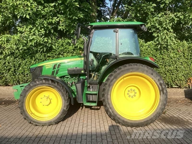 John Deere 5090M Traktorer