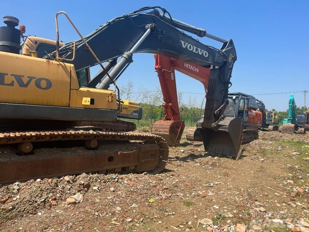 Volvo EC 460 B LC Beltegraver