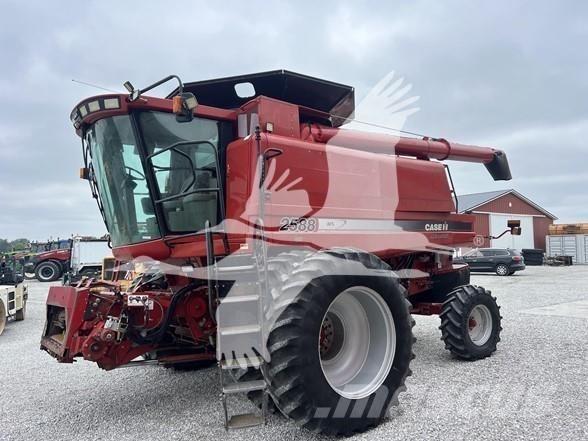 Case IH 2588 Skurtreskere