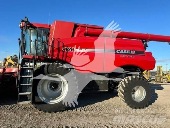 Case IH 7120 Skurtreskere