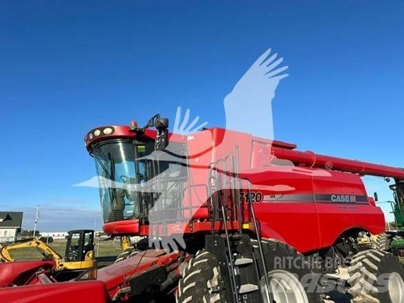 Case IH 7120 Skurtreskere