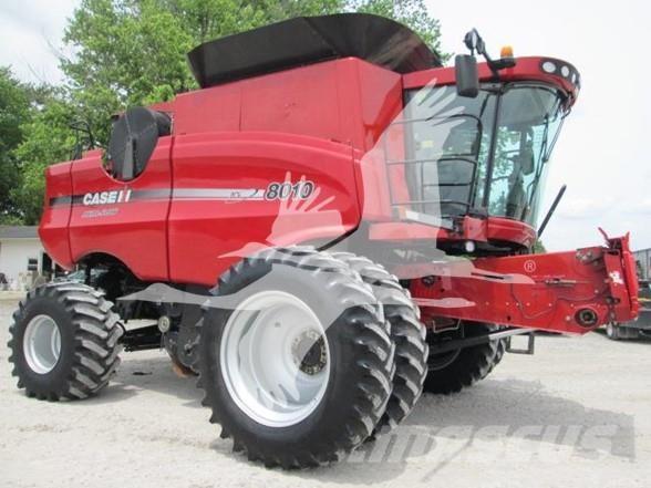 Case IH 8010 Skurtreskere