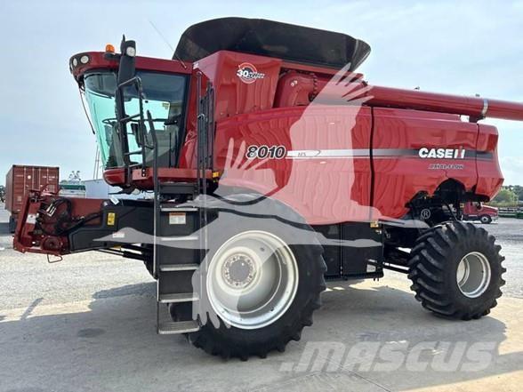 Case IH 8010 Skurtreskere