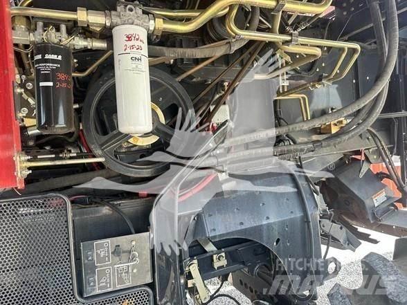 Case IH 8120 Skurtreskere