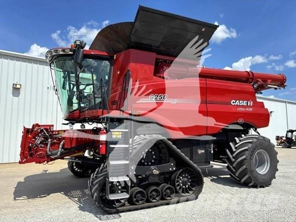 Case IH 8250 Skurtreskere