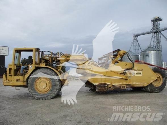 CAT 623B Veiskrape