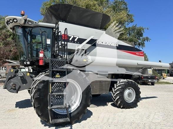 Gleaner S77 Skurtreskere