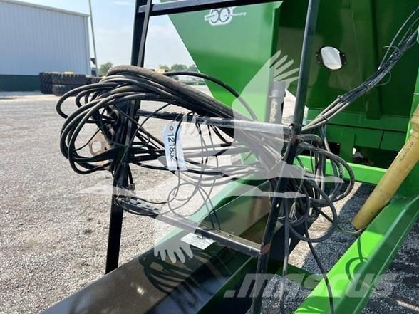 J&M 1326-22S Kornhengere