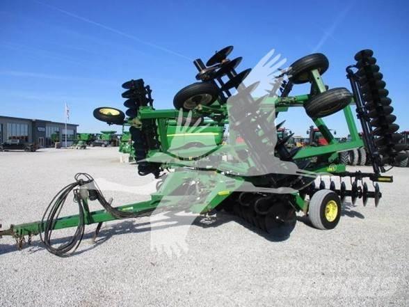 John Deere 637 Skålharver